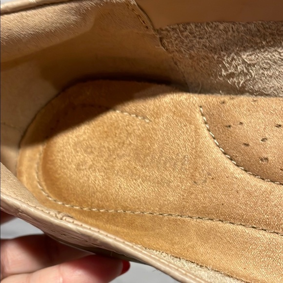 Easy Spirit “Seabides” Croc-Embossed Beige Loafers Sz 9.5 - Picture 5 of 11